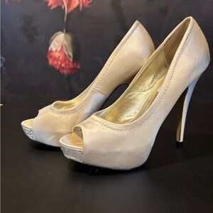 Elegant Cream Peep-Toe Heels